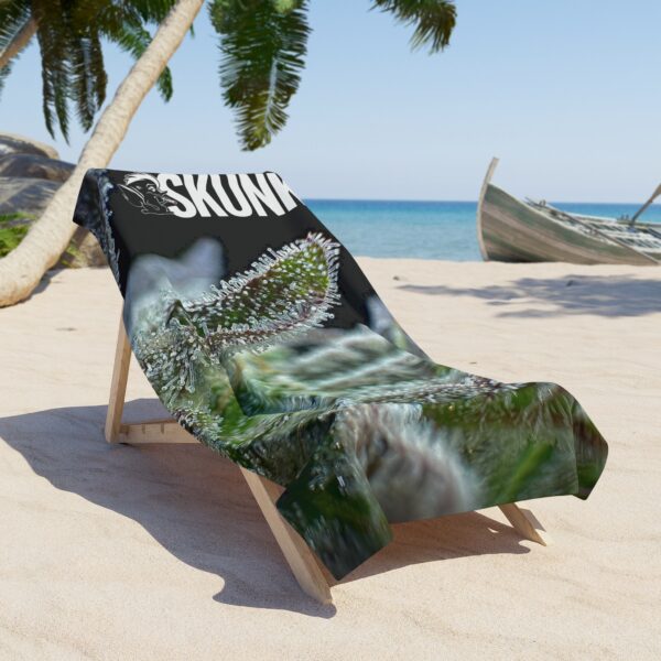 Purple Caper Skunk Caffeine, Trichome Beach Towel