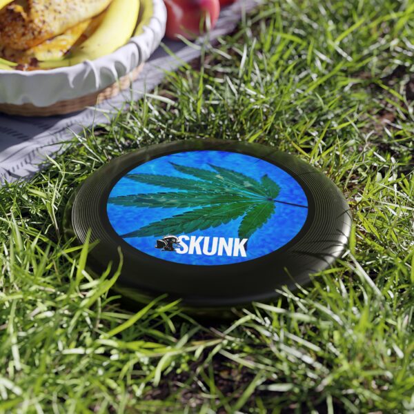Aqua Leaf, Wham-O Frisbee