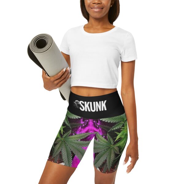 High Waisted Yoga Shorts (AOP)