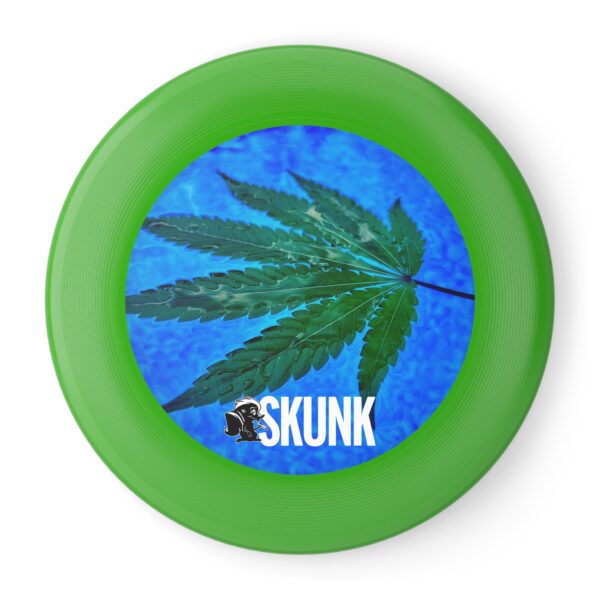 Aqua Leaf, Wham-O Frisbee